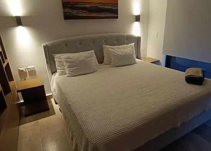 Bahay 505 *