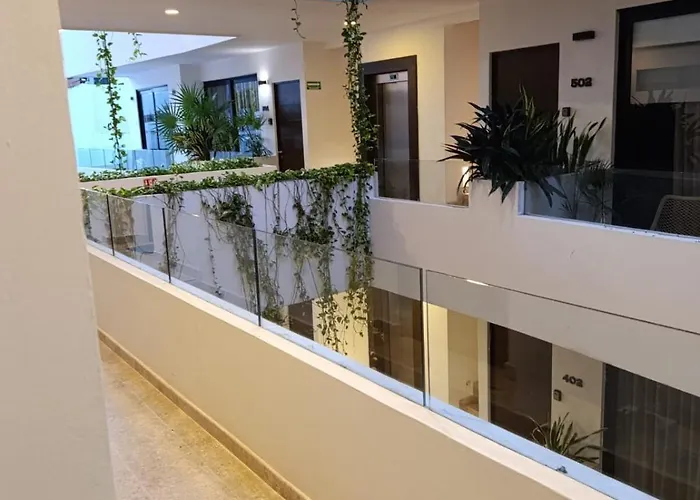 Apartment Bahay 505